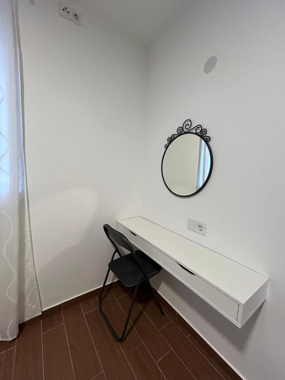 Apartman Lorna Турань Экстерьер фото