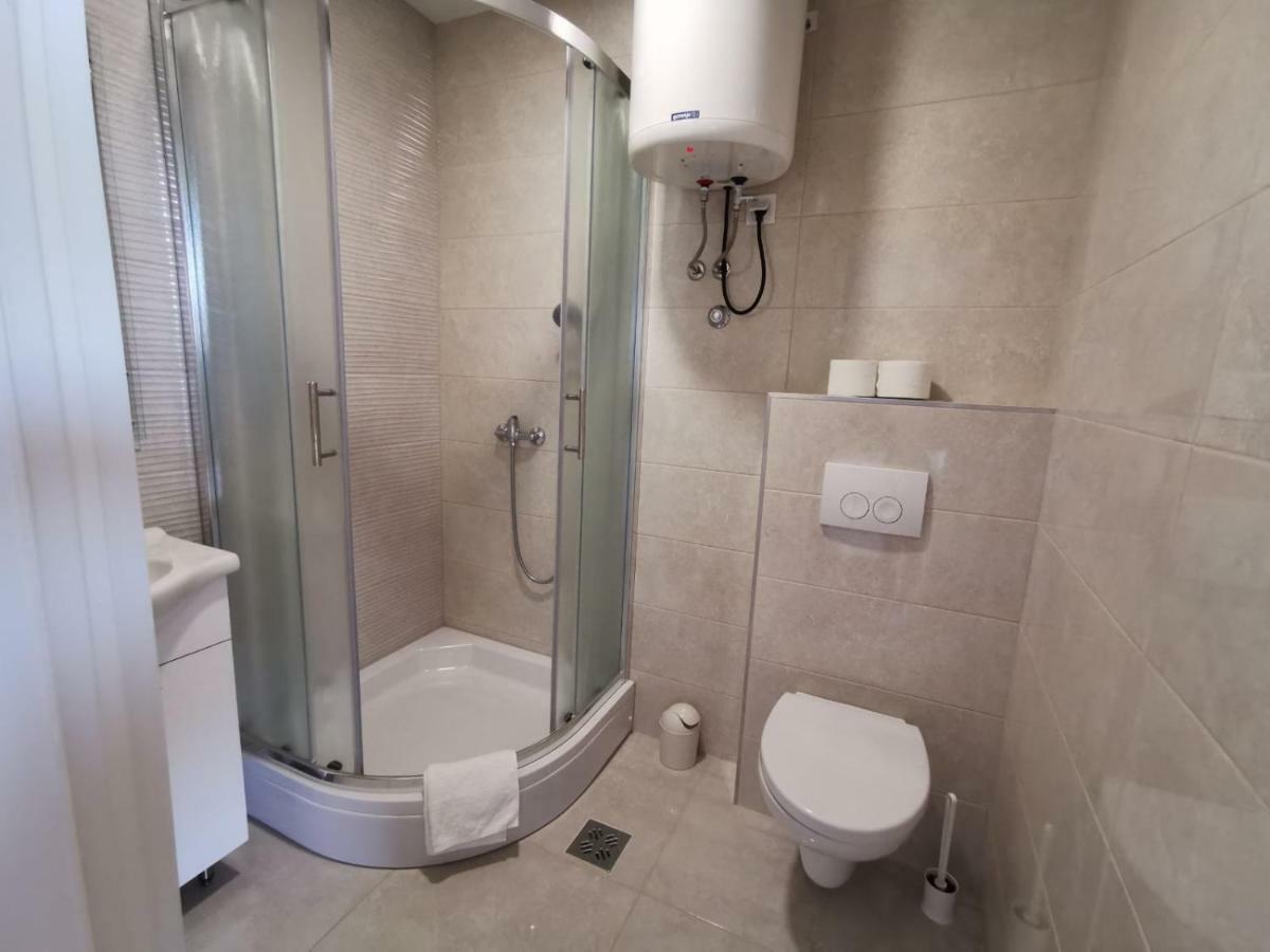 Apartman Lorna Турань Экстерьер фото